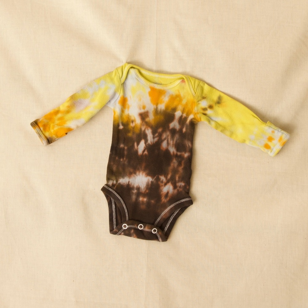 tie dye onesie [newborn]